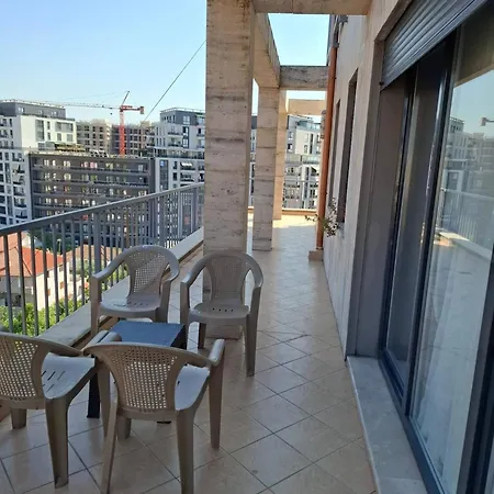 With Balcony And View * تيرانا